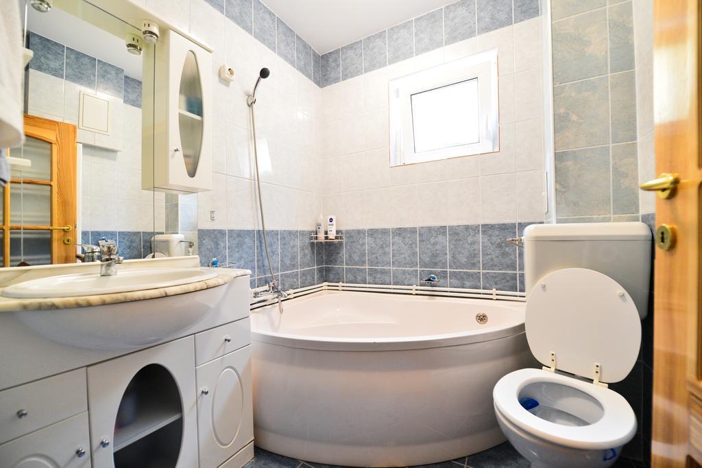 Casa Vio Hotel Hátszeg Kültér fotó